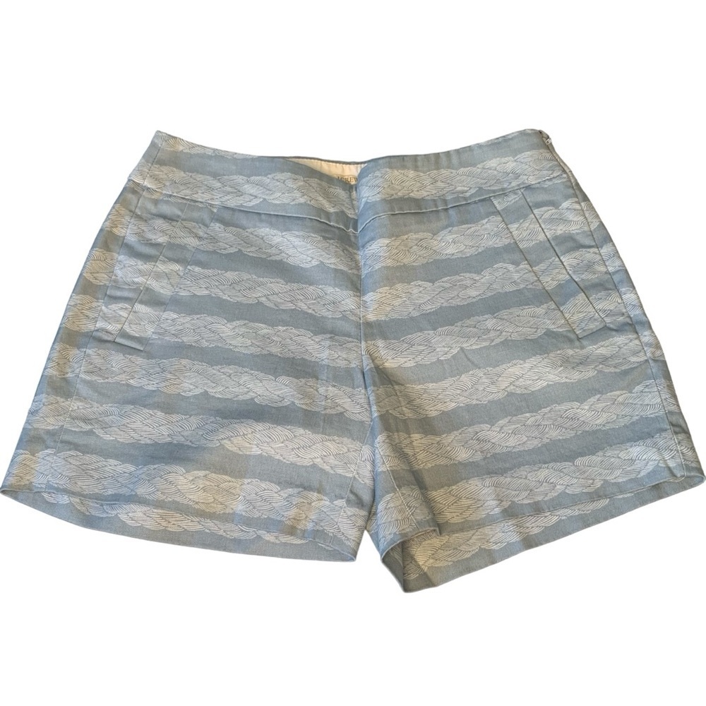 J. Crew Factory Stretch NWOT light blue wave patterned Bermuda short. Size 0
